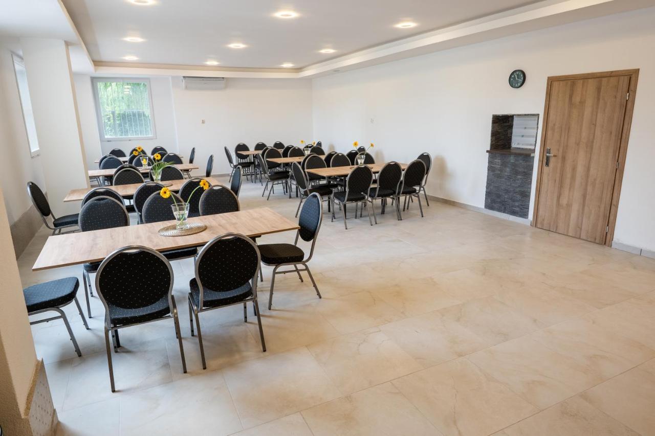Rekreacne Stredisko Patince - Family Resort Bagian luar foto